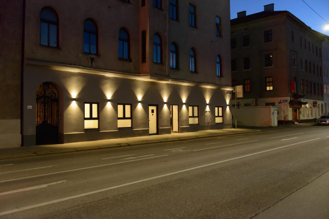 La Vienna Suites - Apartments Hauptbahnhof Buitenkant foto